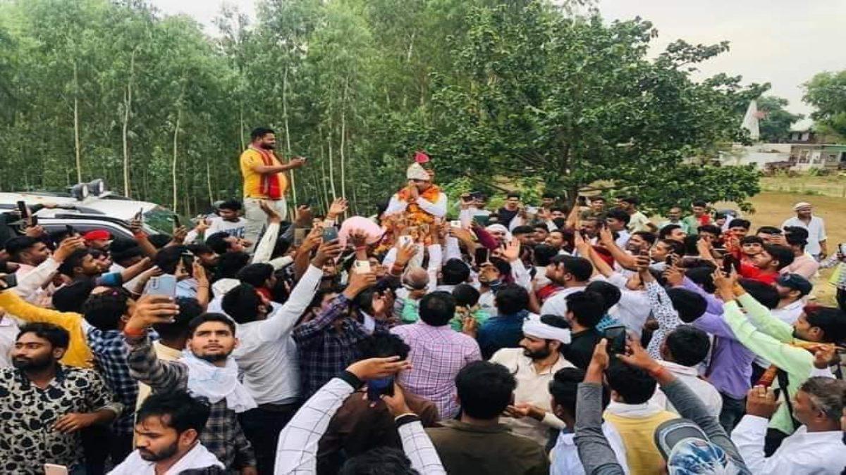 dharmendra yadav convoy