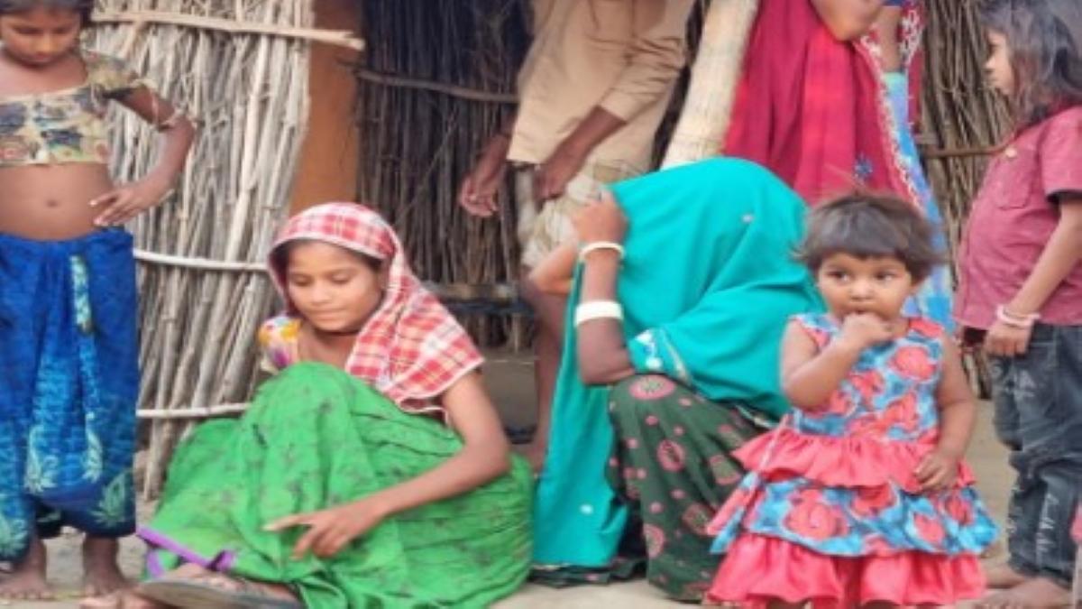 एमपी: वैक्सीन लगवाने कहा तो मरने मारने को उतारू, वोट न देने की भी दी धमकी!  