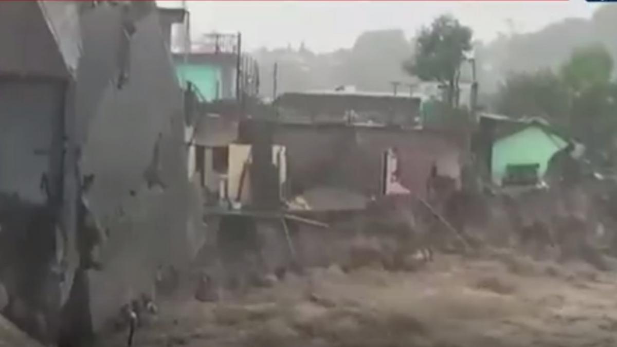  flash flood in kangra himachal pradesh
