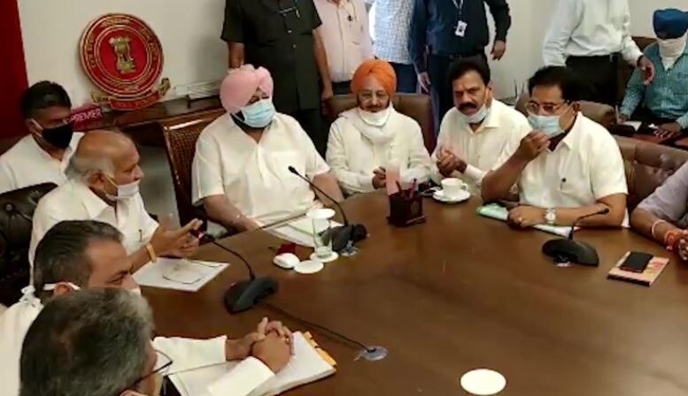 Lunch at Amarinder Singh house