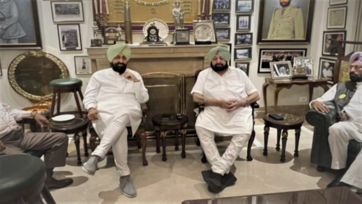 Captain Amarinder Singh with Pratap Singh Bajwa