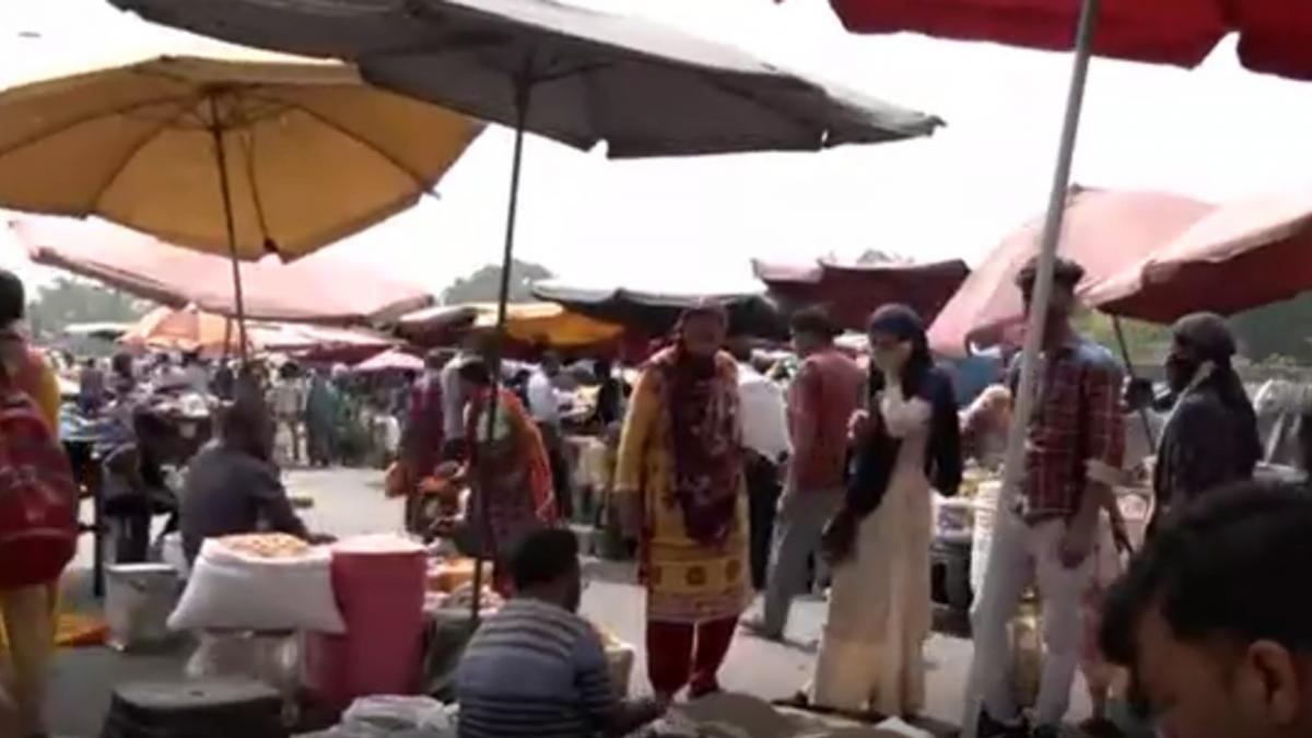 shocked to hear the excuse of those who do not wear masks in market delhi 