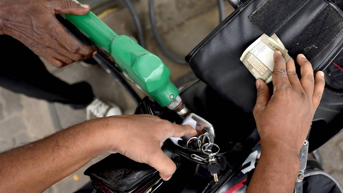 Fuel Price Hike (Photo- PTI)