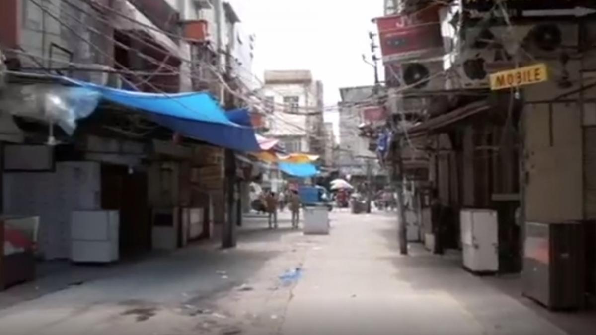 gaffar market closed due to corona rules violation 