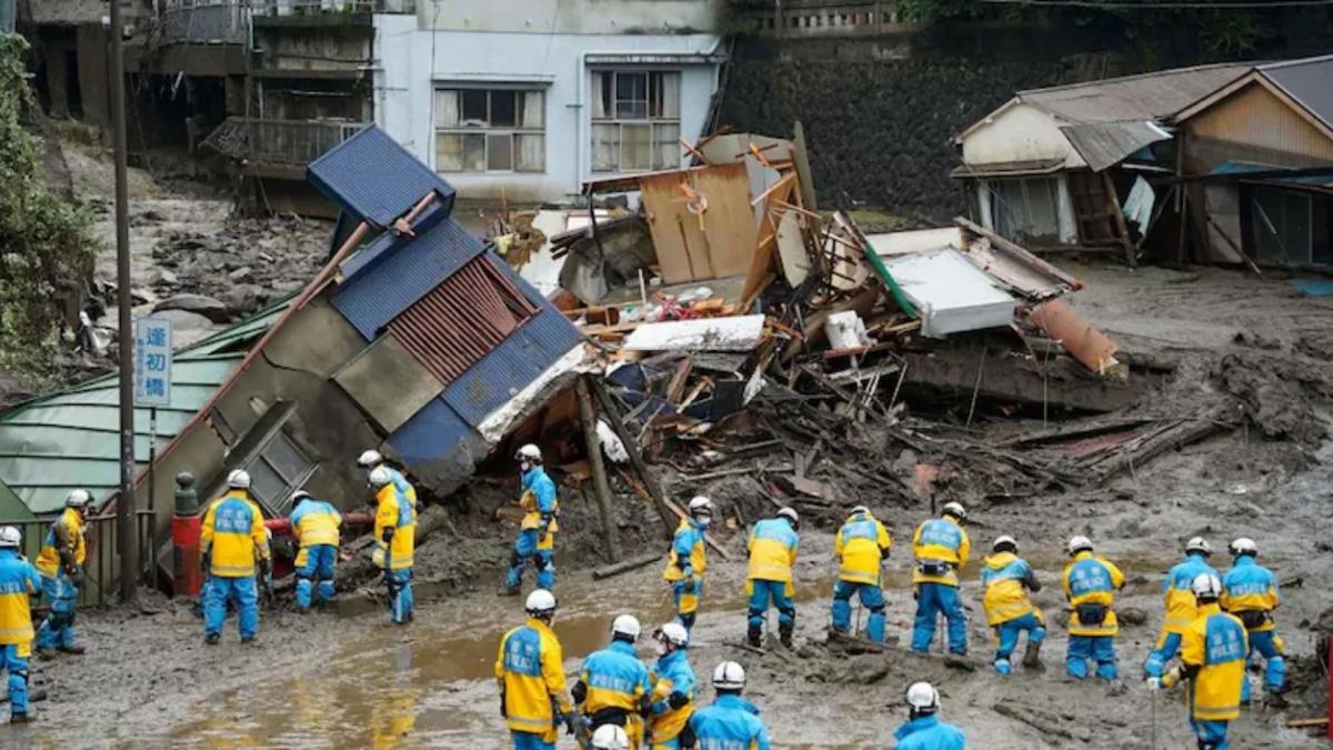 Mudslide in Atami, Japan (AP photo)