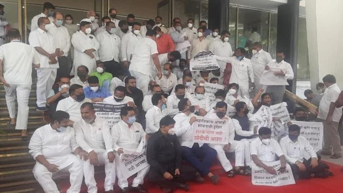 Maharashtra: 12 Suspended BJP MLAs upset on Shiv Sena 