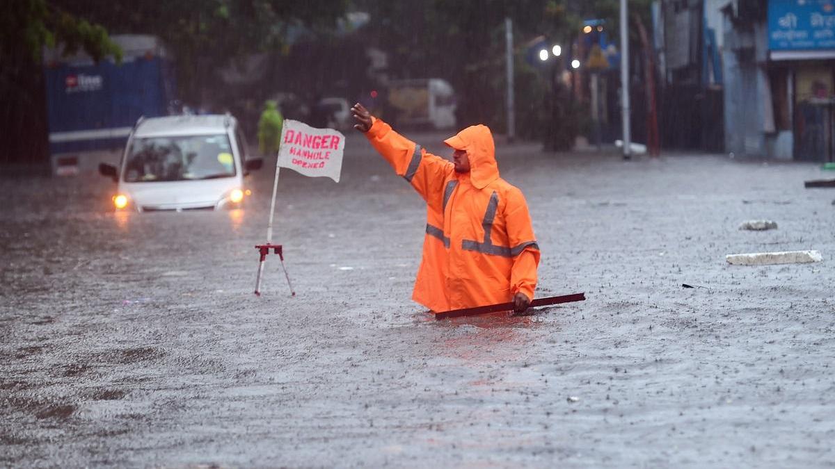mumbai rain flood disaster