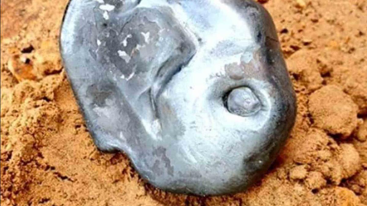 Rajasthan के Jalore में गिरा उल्का पिंड! जानें क्या है सच्चाई