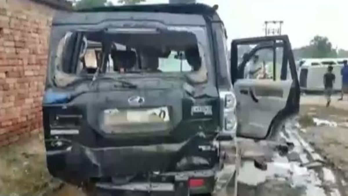 UP ब्लॉक प्रमुख के नामांकन में बवाल, फतेहपुर में भ‍िड़े BJP-SP वर्कर्स