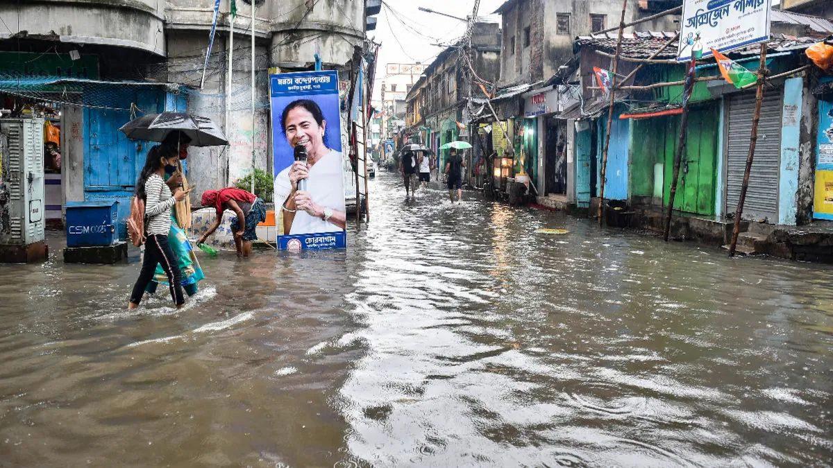 Hooghly wreaks havoc in West Bengal 