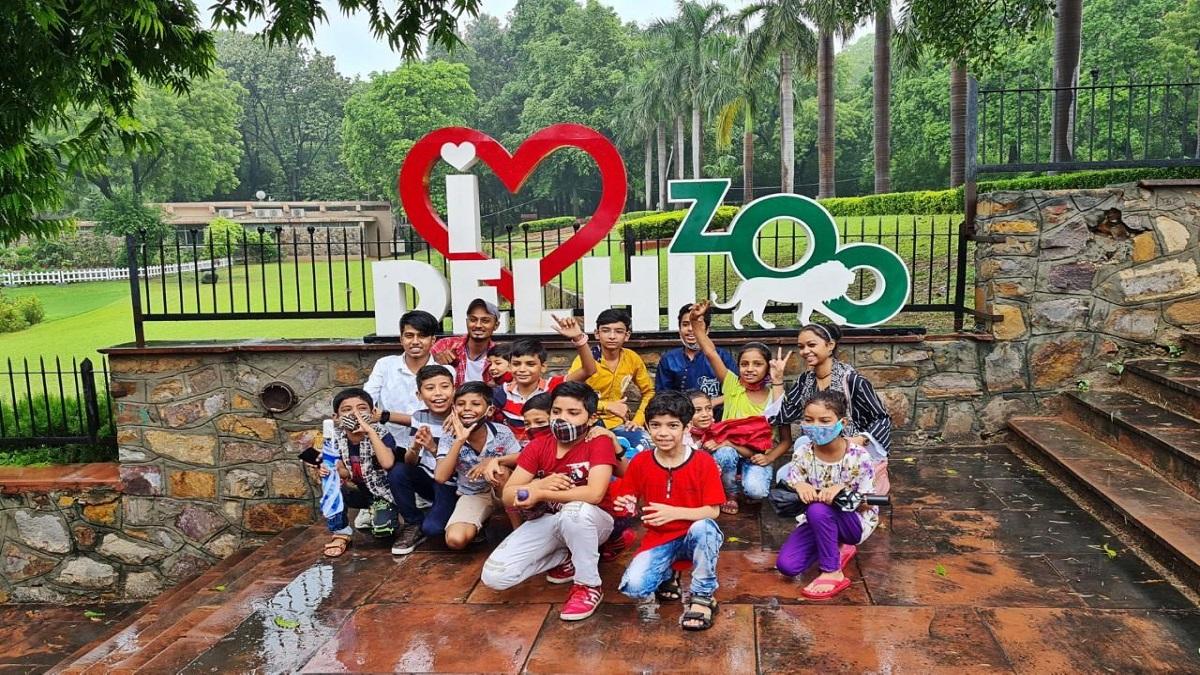  Delhi zoo reopens for visitors amid decline in corona cases