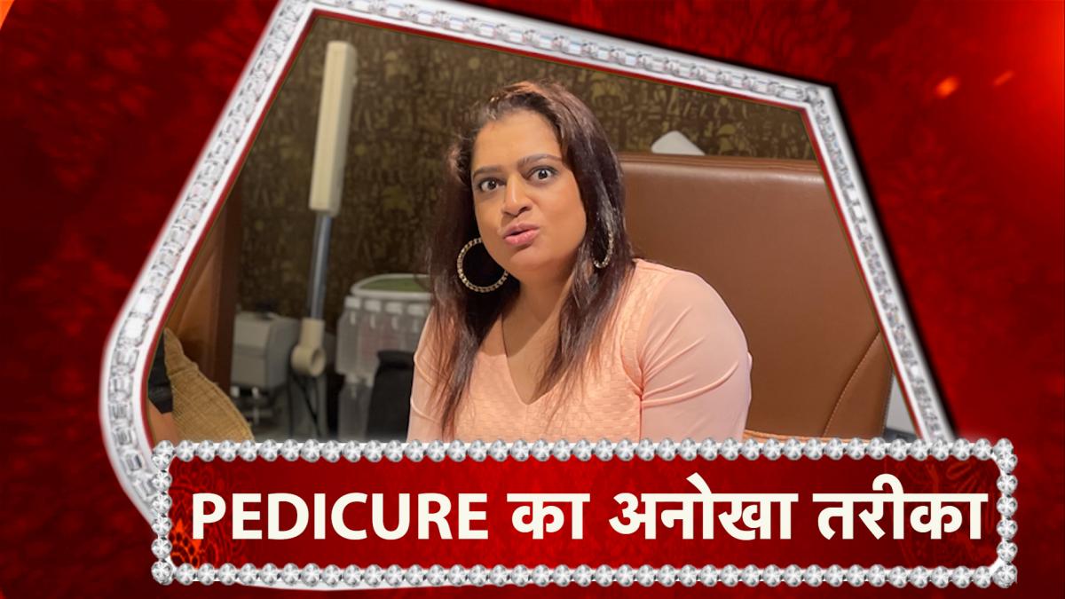 Ekta Jain got candle pedicure