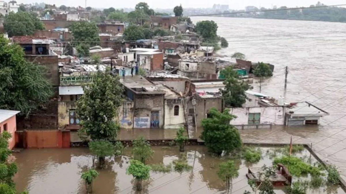 8 lakh hectares of crops destroyed due to floods in 5 states