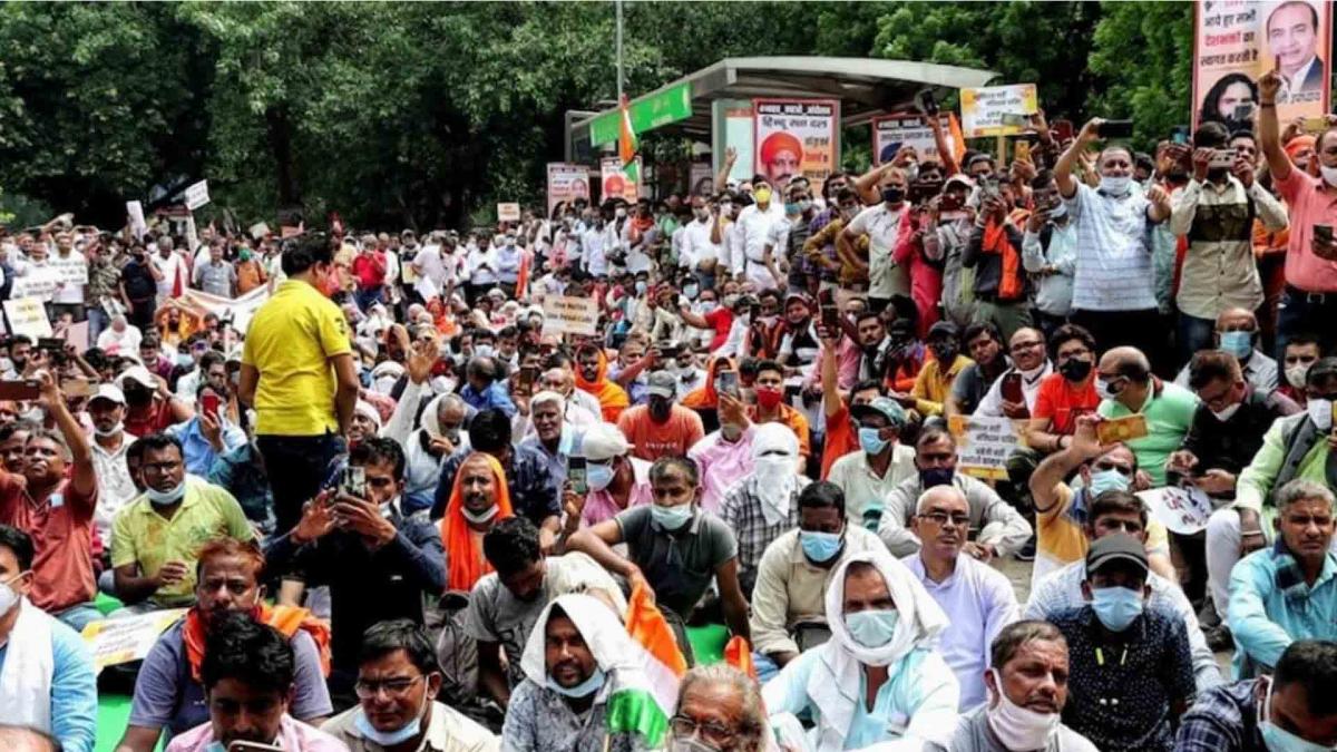Communal slogans at Jantar Mantar
