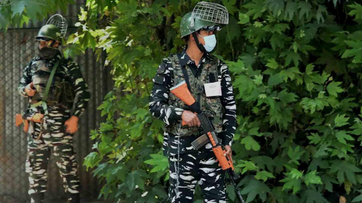 J&K: 4 Jaish terrorists arrested, major terror bid foiled 
