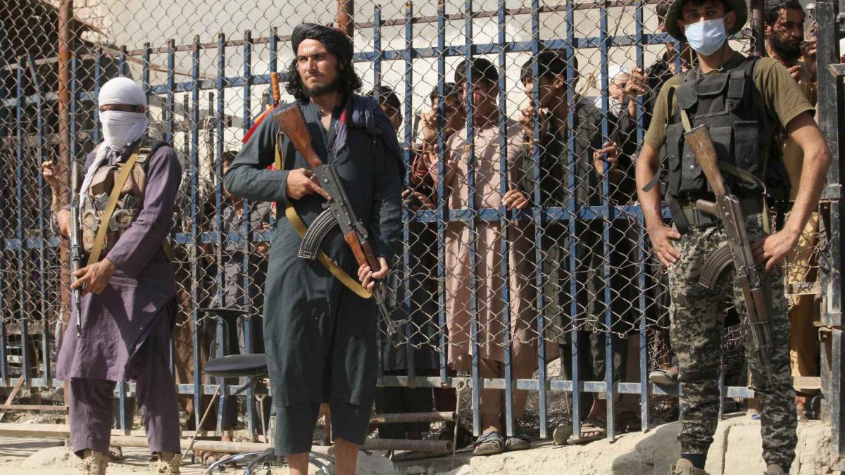 Talibani fighters at Kabul Airport