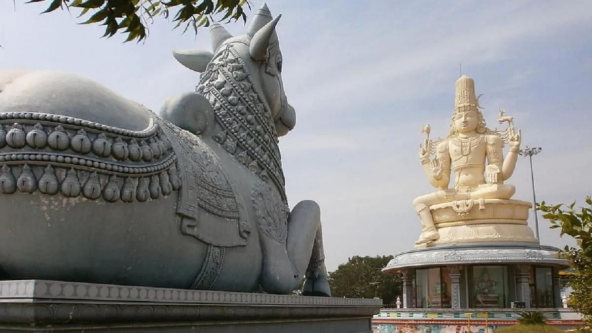 Nandi & Lord Shiva
