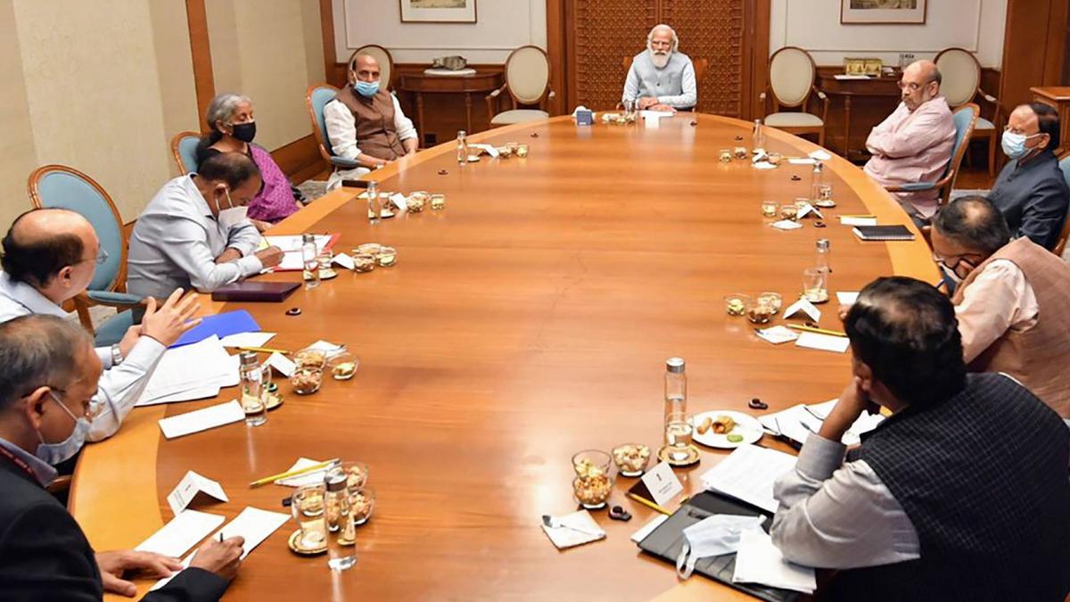 PM Modi hold meeting