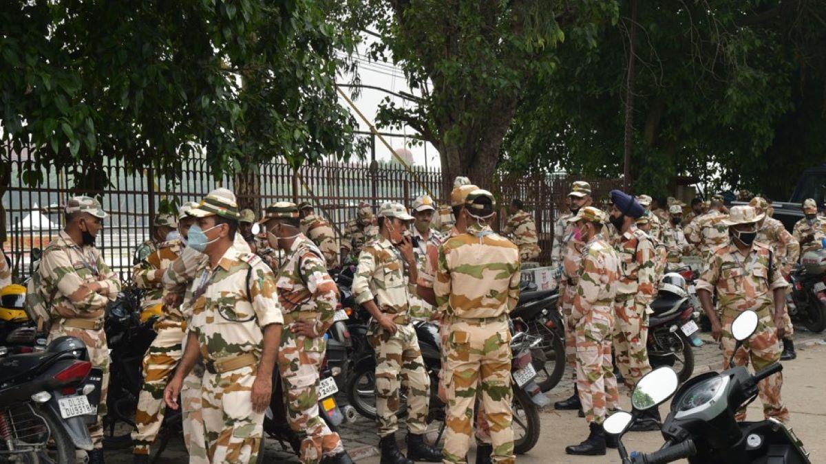 Commandos deployed at Red Fort during Independence Day