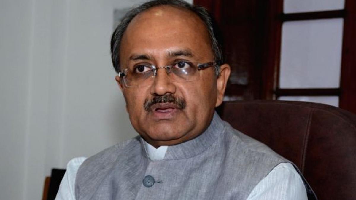 Siddharth Nath Singh targets Akhilesh Yadav