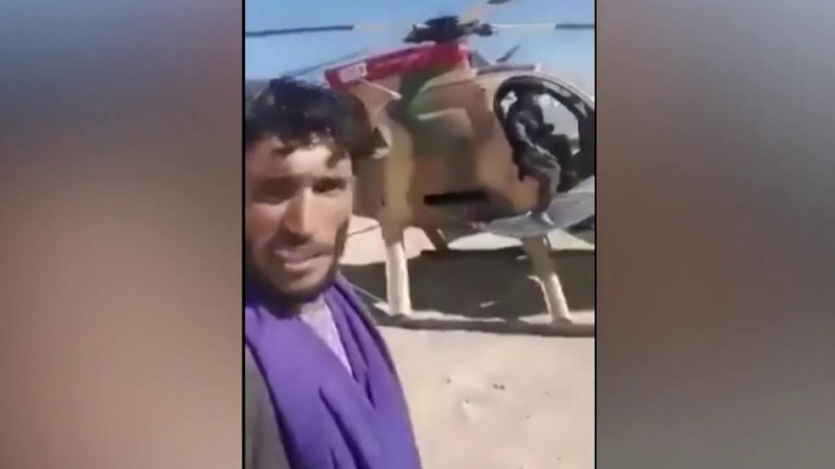  Talibani fighters captures helicopter