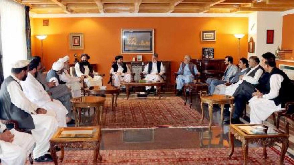 Talibani leaders in a meeting