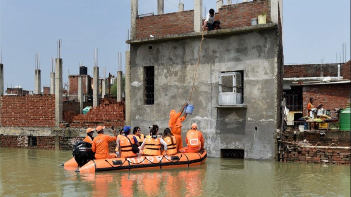 Uttar Pradesh monsoon wreck havoc 