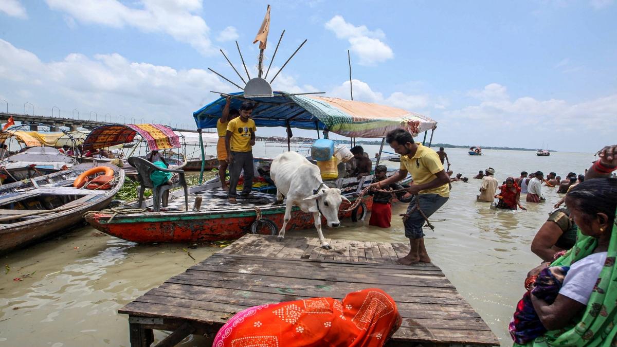 Incessant rains battered Varanasi, results in flood