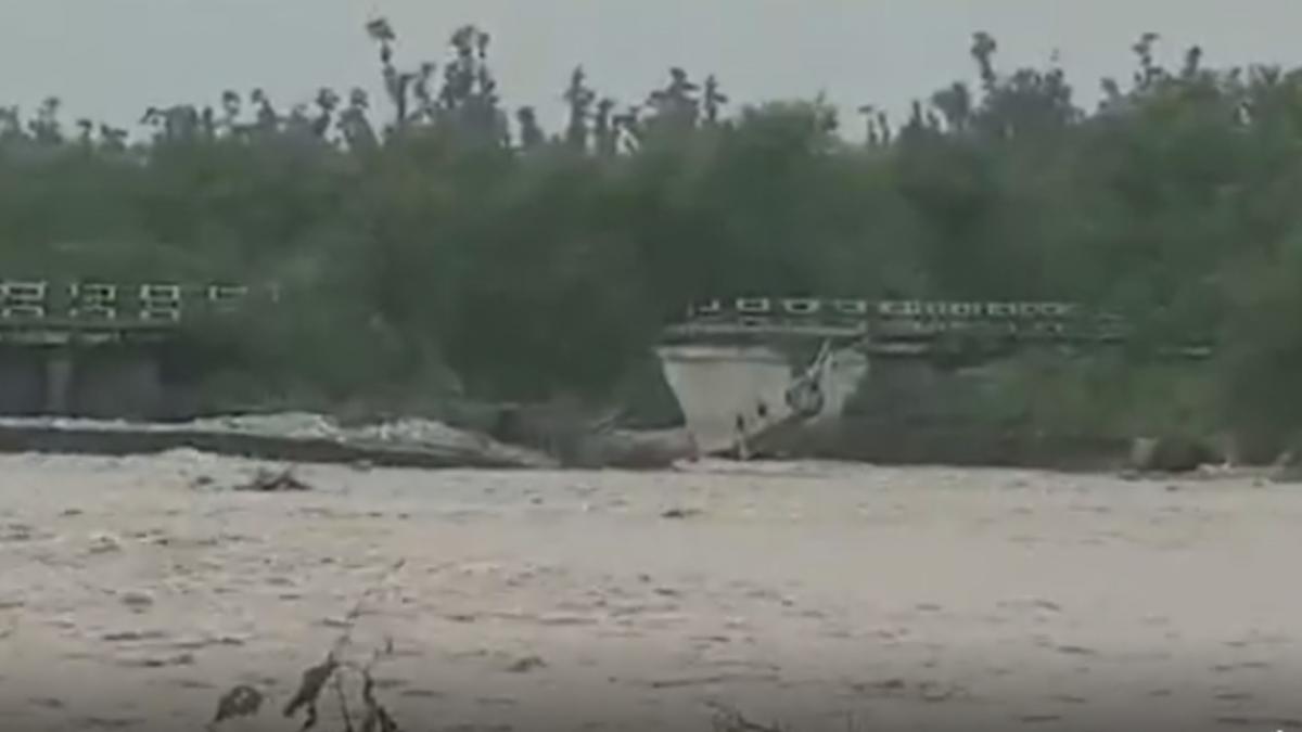 dehradun rishikesh bridge collapse 