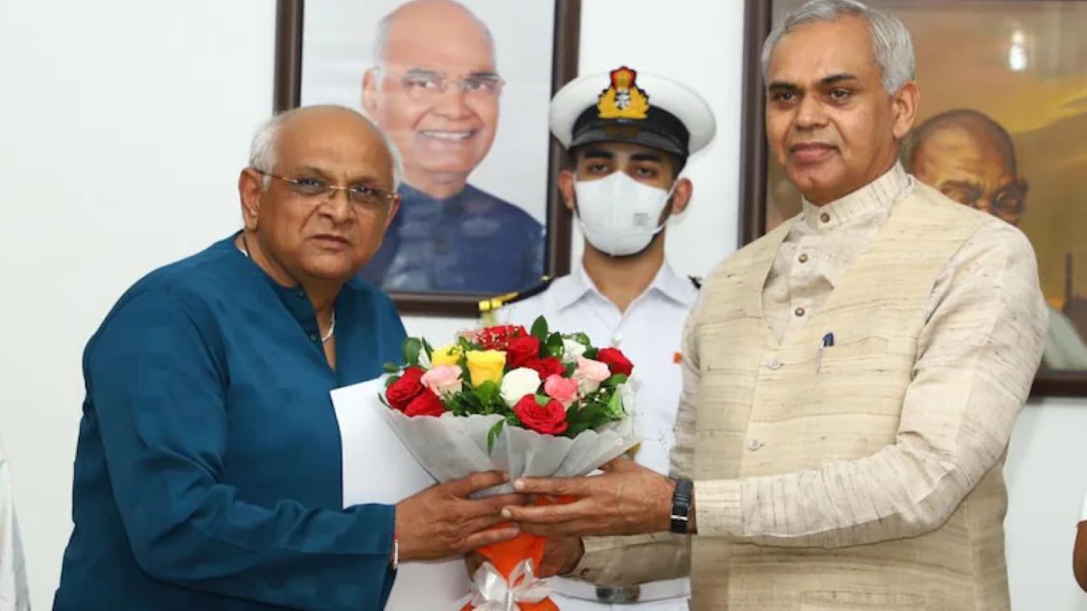 Gujarat new CM Bhupendra Patel reached temple after meeting governor