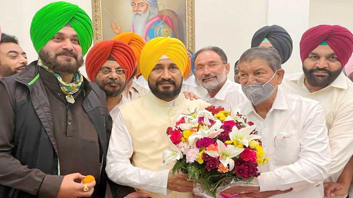What is AAP's step after Congress historic move in Punjab?