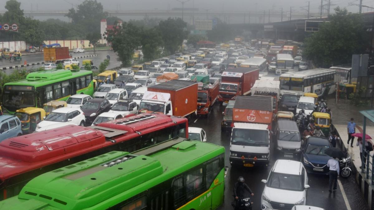 Delhi, Traffic Jam at Dhaula Kuan