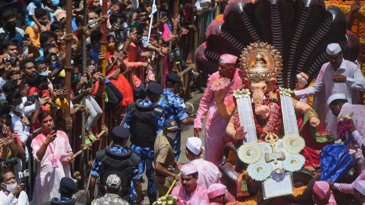 Ganesh Chaturthi festival in Mumbai (File-PTI)