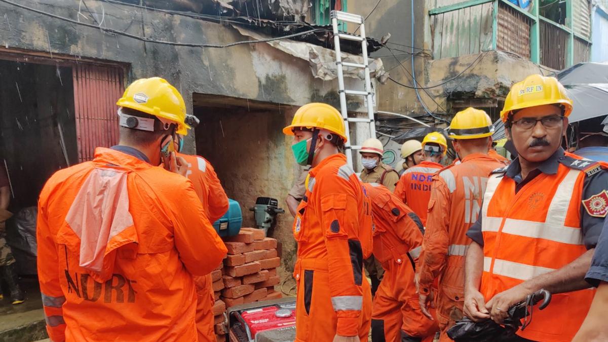 Building collapsed in Kolkata