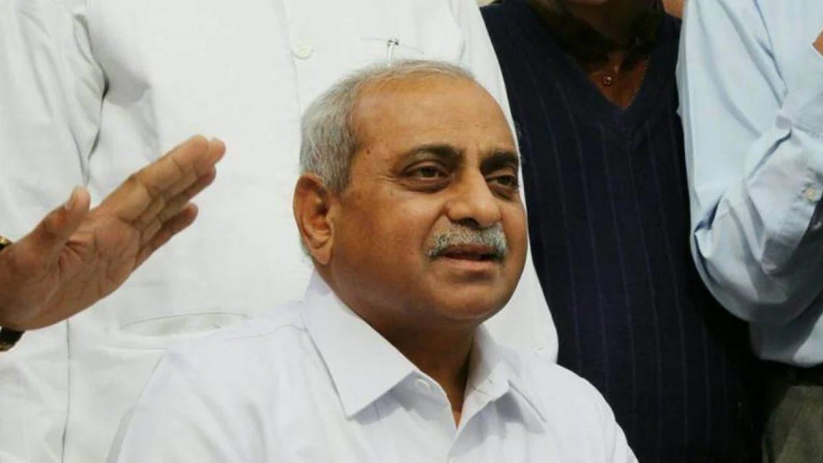 CM race nitin patel