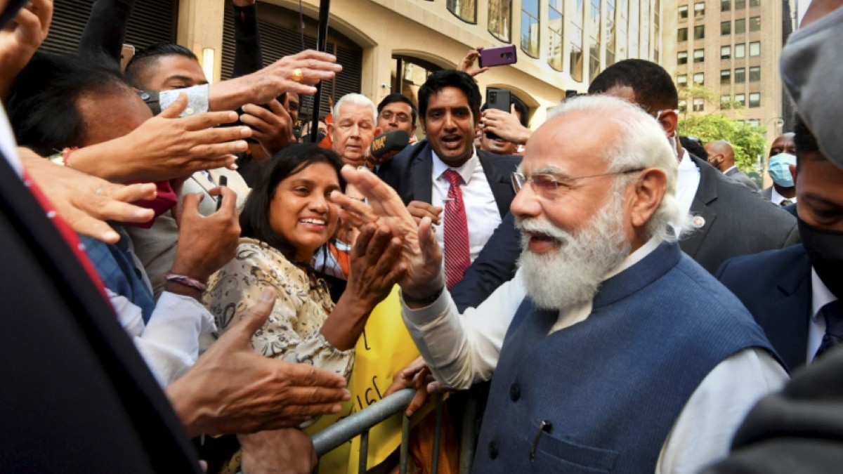 PM Modi meets Indians in US