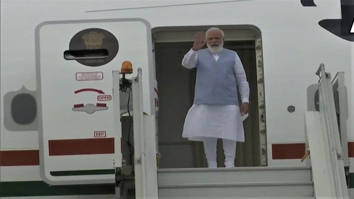 PM Modi returned to India