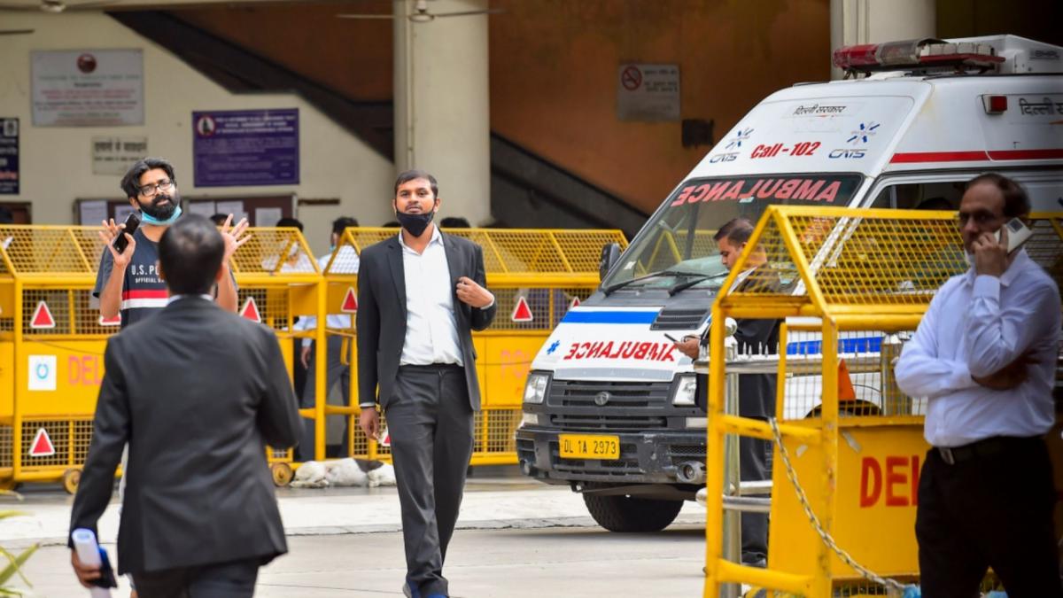 शंखनाद: दिल्ली के रोहिणी कोर्ट में जज के सामने कत्ल, सुरक्षा के सारे इंतजाम का काम तमाम!