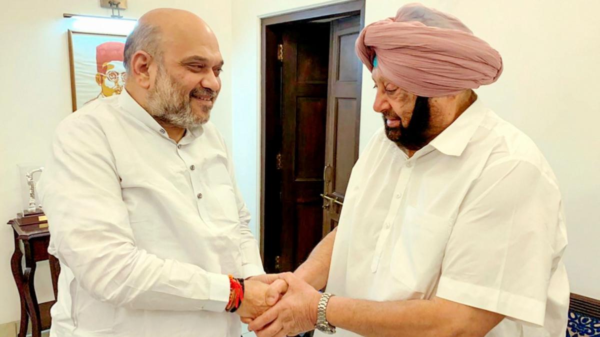 Union Home Minister Amit Shah met Congress Captain Amarinder Singh (Credit-PTI)