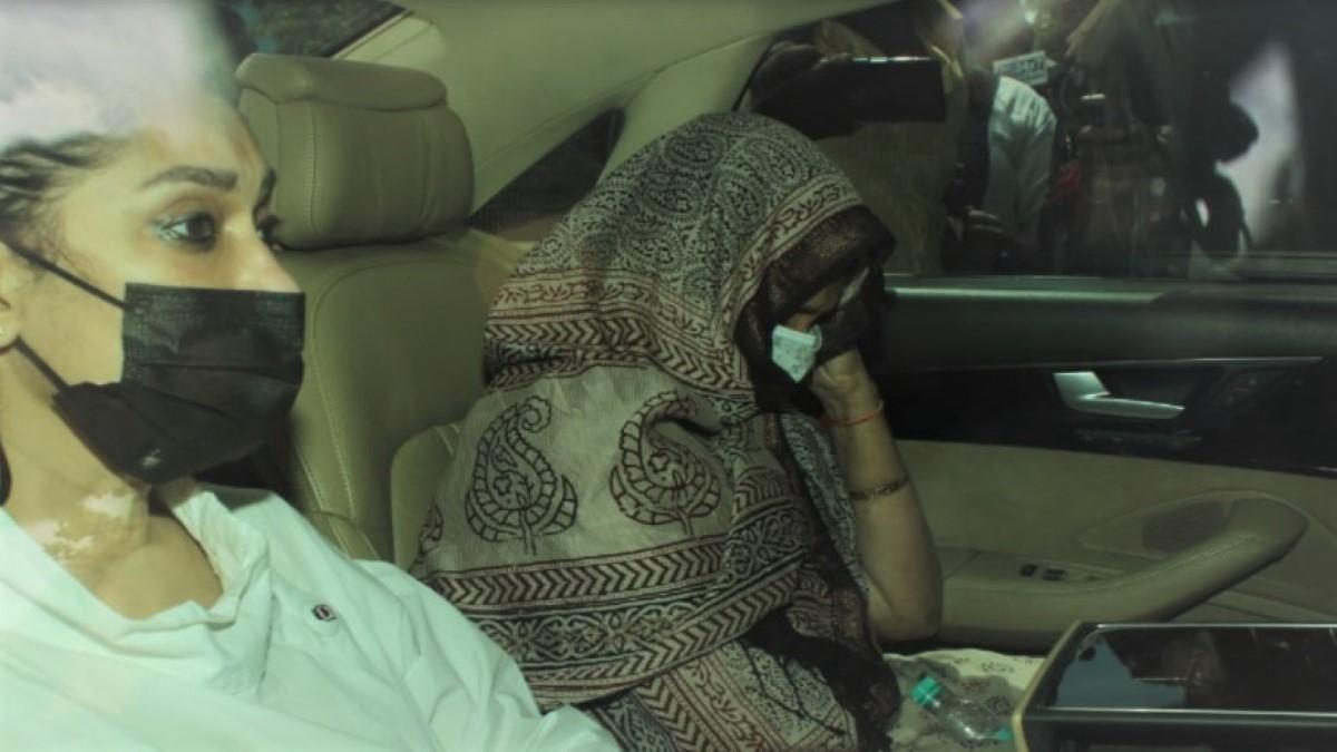 Sidharth Shukla's mother