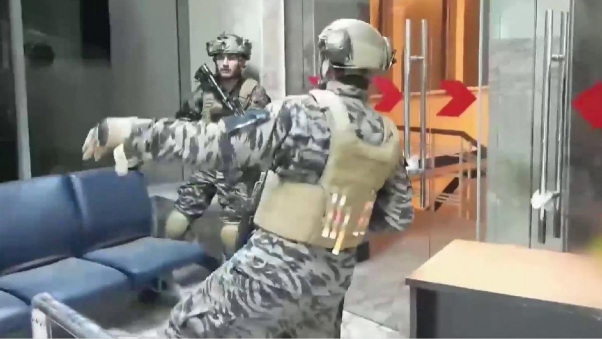 Taliban takes over Kabul airport