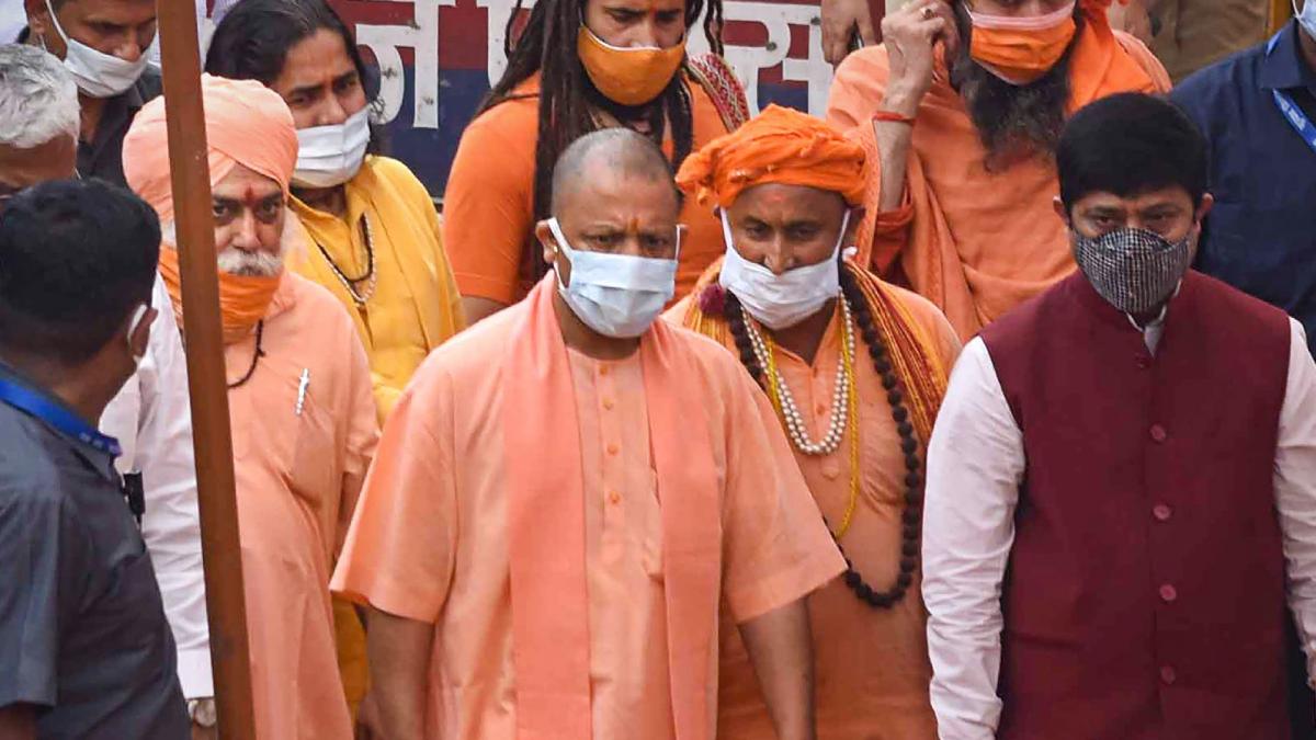 CM Yogi Adityanath reaches Baghambari Math