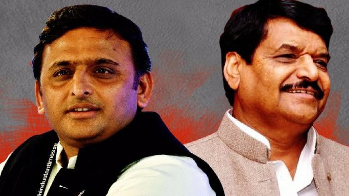 Akhilesh Yadav and Shivpal Yadav