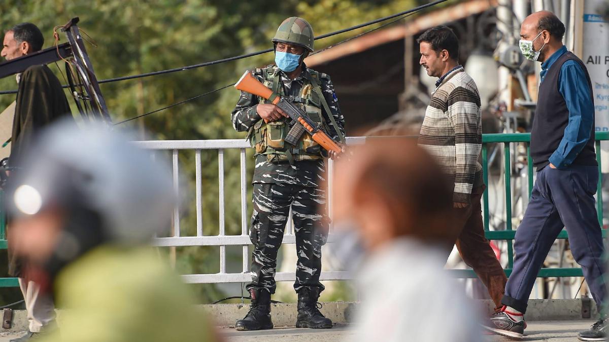CRPF personnel in Srinagar (Photo-PTI)