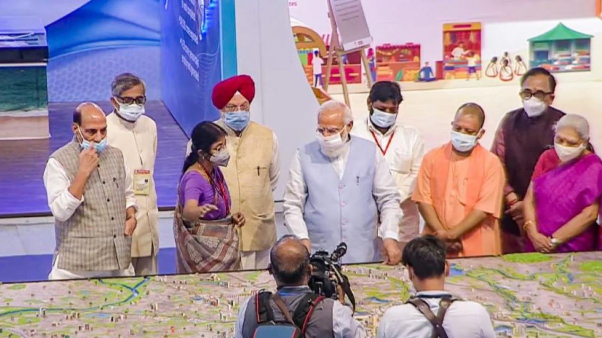 PM Modi visits expo in Lucknow