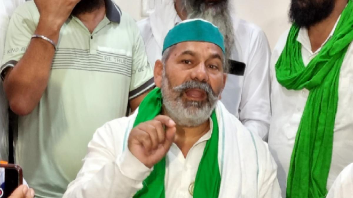 'बापूबेटा को आगरा की जेल में बंद करो', Ashish Mishra की गिरफ्तारी पर