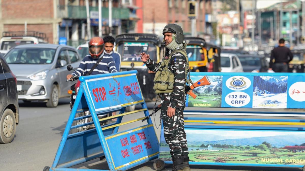 Security force (Credit-PTI)