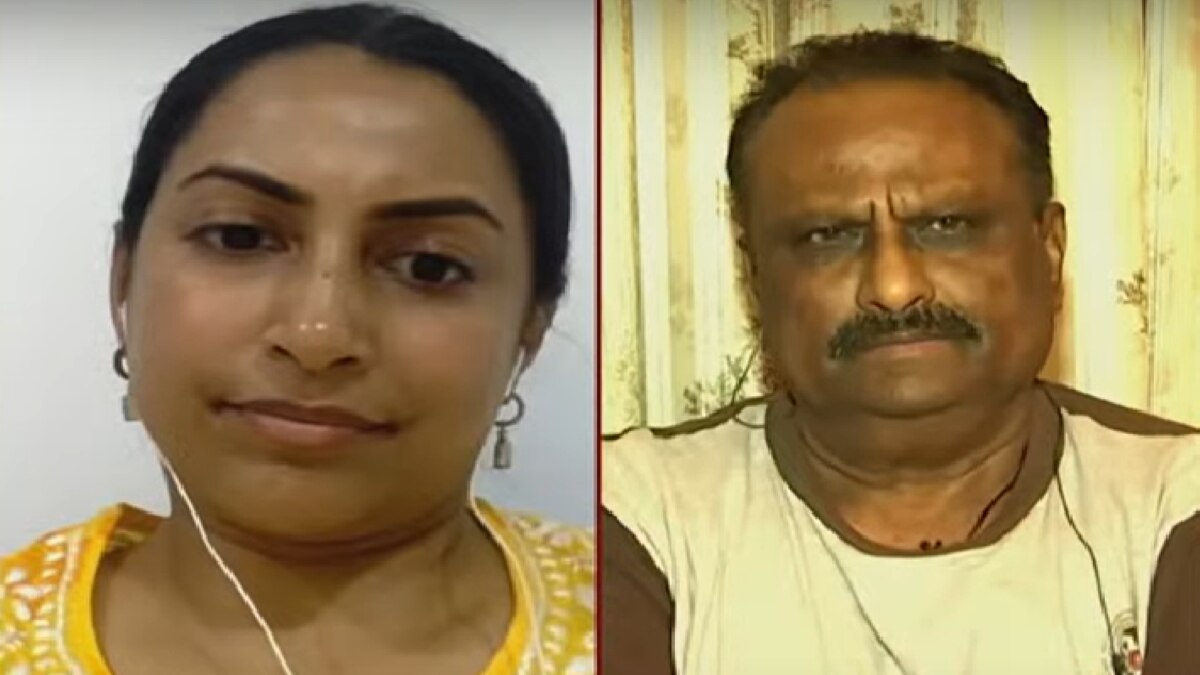 Sameer Wankhede's wife and father on Aajtak