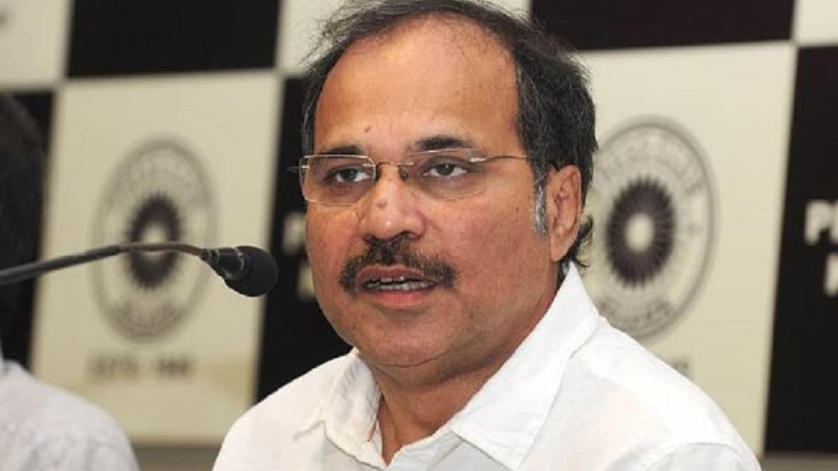 Farm Laws Repeal Bill पर कैबिनेट मंजूरी, देखें विपक्षी नेताओं ने क्या कहा? - How opposition reacted to Farm Laws Repeal Bill? - Politics AajTak
