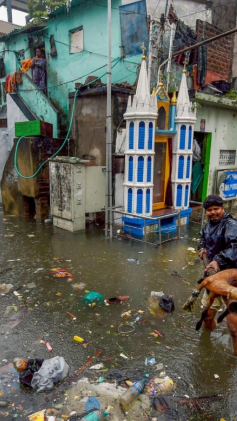 Tamil Nadu में बारिश से बेहाल हुई जिंदगी, आम जनजीवन प्रभावित